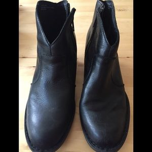 Born black leather booties size 9.5